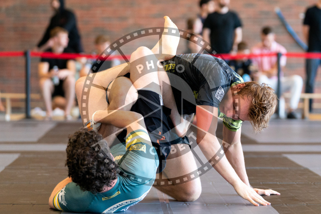20250628PBB3670 | Athletes compete during the ILLCS X, International Luta Livre Championship Summer Edition on June 28, 2025 in Hannover, Germany. © Chiara Dazi / photoblackbelt