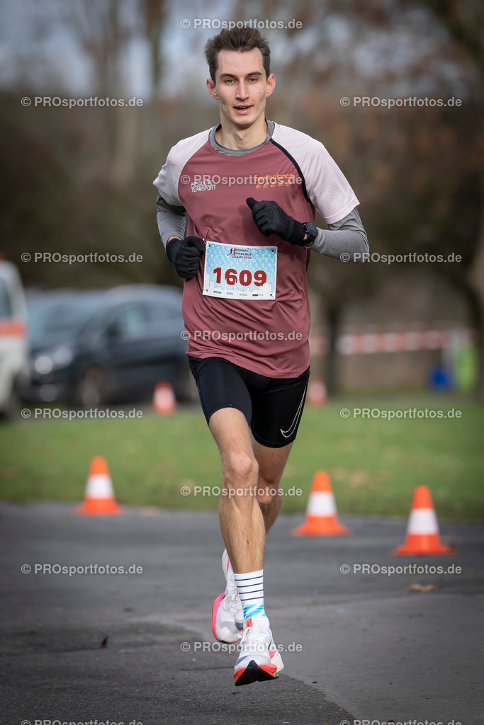 Bonner Nikolauslauf in Bonn, 08.12.2024 | Impressionen vom Bonner Nikolauslauf am 08.12.2024 in Bonn (Freizeitpark Rheinaue). Foto: BEAUTIFUL SPORTS/Axel Kohring