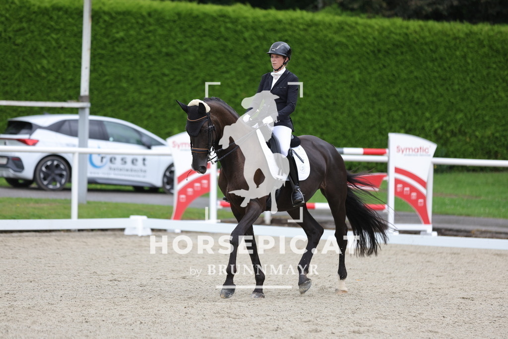 0P6A9487 | Willkommen bei Brunnmayr - Design & Fotografie – Ihrem Spezialisten für Reitturniere und Pferdeveranstaltungen in Oberösterreich, Salzburg und Bayern! Seit über 17 Jahren sind wir leidenschaftlich dabei.