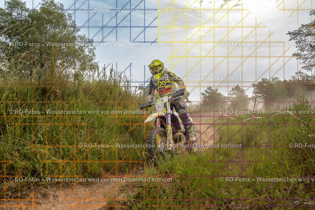 Niederwürzbach 4 Lauf-465 | Sportfotografie von RO-Fotos: Motorsport, Motocross, Enduro, Laufveranstaltungen und Triathlon. Professionelle Fotos von Sportlern und Events. - Realisiert mit Pictrs.com