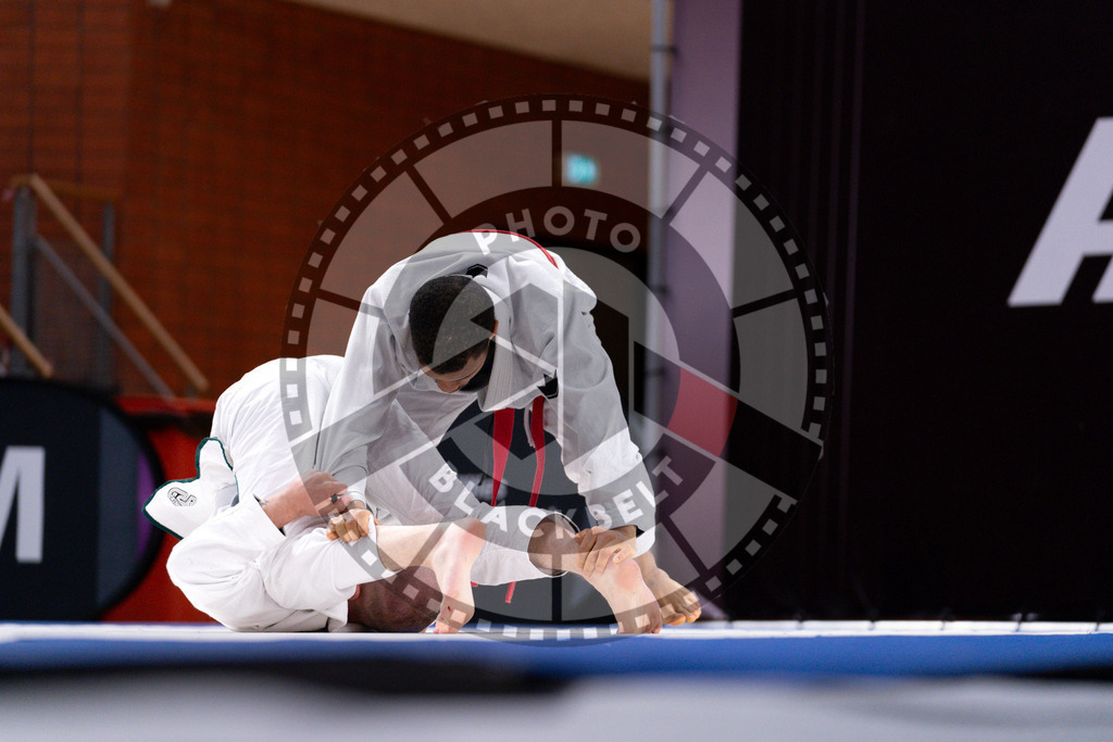 20241013PBB5675 | Athletes compete during the AJP Tour Europe Continental Jiu-Jitsu Amateurs & Masters Championship on October 13, 2024 in Almere near Amsterdam, Netherlands. © Chiara Dazi / photoblackbelt