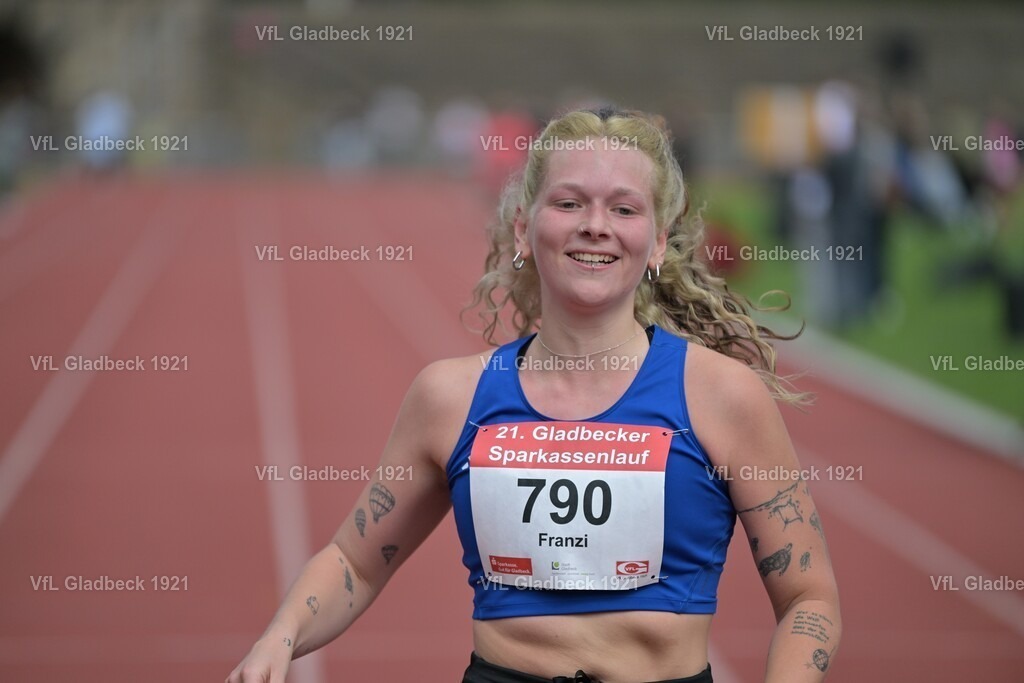 2026-08-23_Sparkassenlauf_10KM_KH_001213 | Die Fotografen - Realisiert mit Pictrs.com
