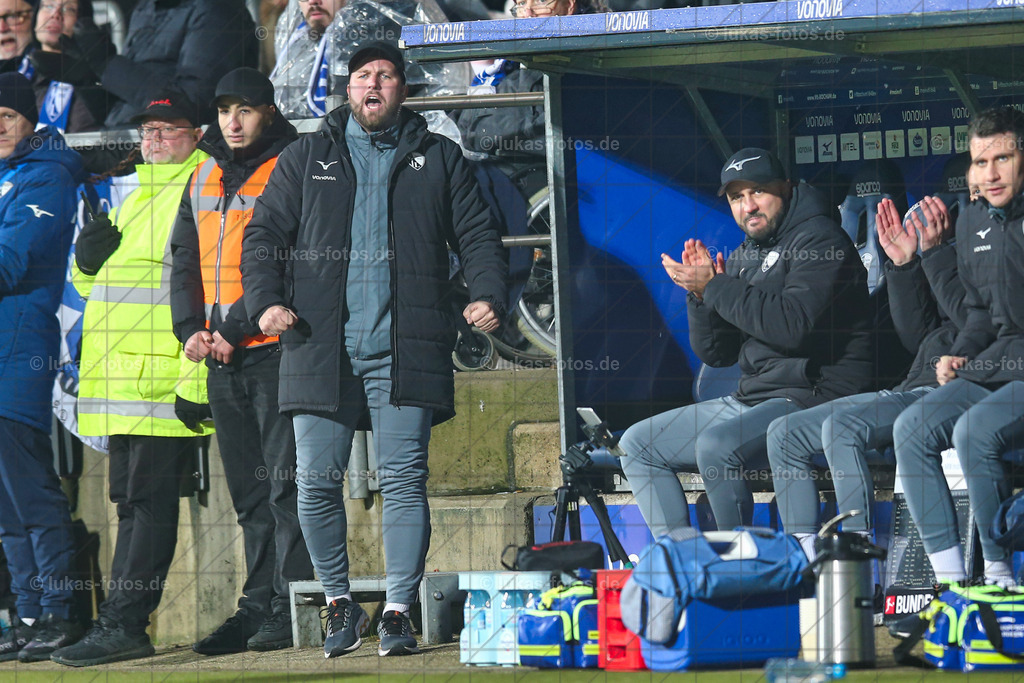 22. Dezember 2024 | VfL Bochum – FC Heidenheim | Zum Jahresabschluss gelang dem VfL Bochum der erste Saisonsieg. Das Duell mit Heidenheim wurde 2:0 gewonnen - Realisiert mit Pictrs.com
