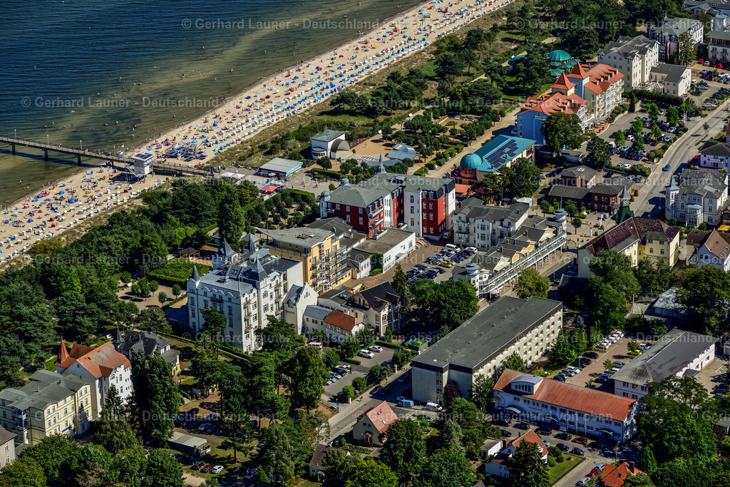 3637697 | ZINNOWITZ 25.08.2016 Gebäudekomplex der Hotelanlagen an der Dünenstraße in Zinnowitz auf der Insel Usedom im Bundesland Mecklenburg-Vorpommern, Deutschland. Weiterführende Informationen bei: "schöner inseln!" Zinnotel Hotels und Ferienwohnungen GmbH,  USEDOM-PALACE Hotel. // Complex of the hotel buildings on street Duenenstrasse in Zinnowitz on the island of Usedom in the state Mecklenburg - Western Pomerania, Germany. Further information at: "schoener inseln!" Zinnotel Hotels und Ferienwohnungen GmbH,  USEDOM-PALACE Hotel. Foto: Gerhard Launer