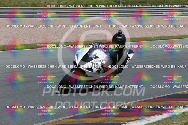 2016-07-01-PBK-3149 | Sportfotografie; SlowMotion; Video; Rennstrecke; Hafeneger; RSE; Speer; Trackday; Motorsportarena; Hockenheimring; Brno; Most; Barcelona; Valencia, Benny; Kaetzmer;