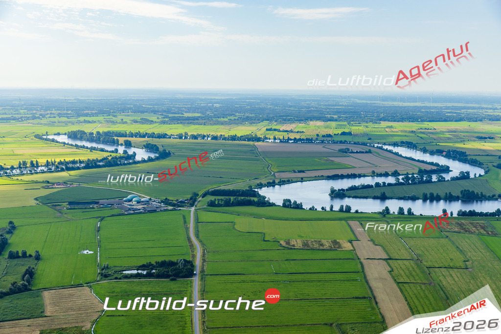 Eider Drage Bild- Das Luftbild wurde 2025 vom UL-Flugzeug heraus erstellt ( keine Drohne bzw. Drohnenaufnahme ) - Hochauflösende Luftaufnahme -Nicht vergleichbar mit Google Maps oder Satelittenbilder- Die Geschenkidee !Mit Lizenz und Bildrechte bestellbar - CC