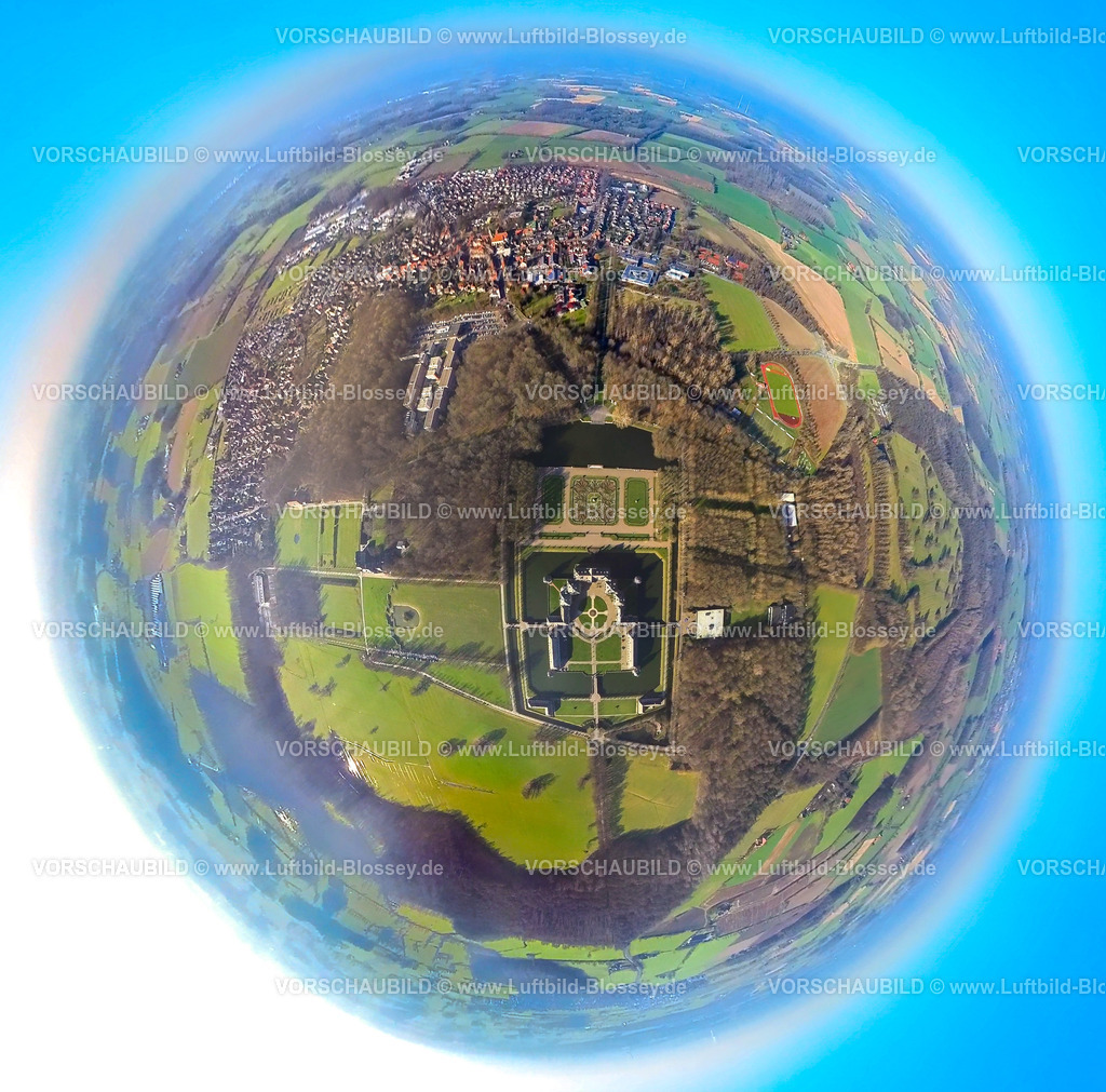 Nordkirchen230290021_Schloss | Luftbild, Schloss Nordkirchen, barocke Schlossanlage, Wasserschloss, Fisheye Aufnahme, Fischaugen Aufnahme, 360 Grad Aufnahme, Nordkirchen, Münsterland, Nordrhein-Westfalen, Deutschland