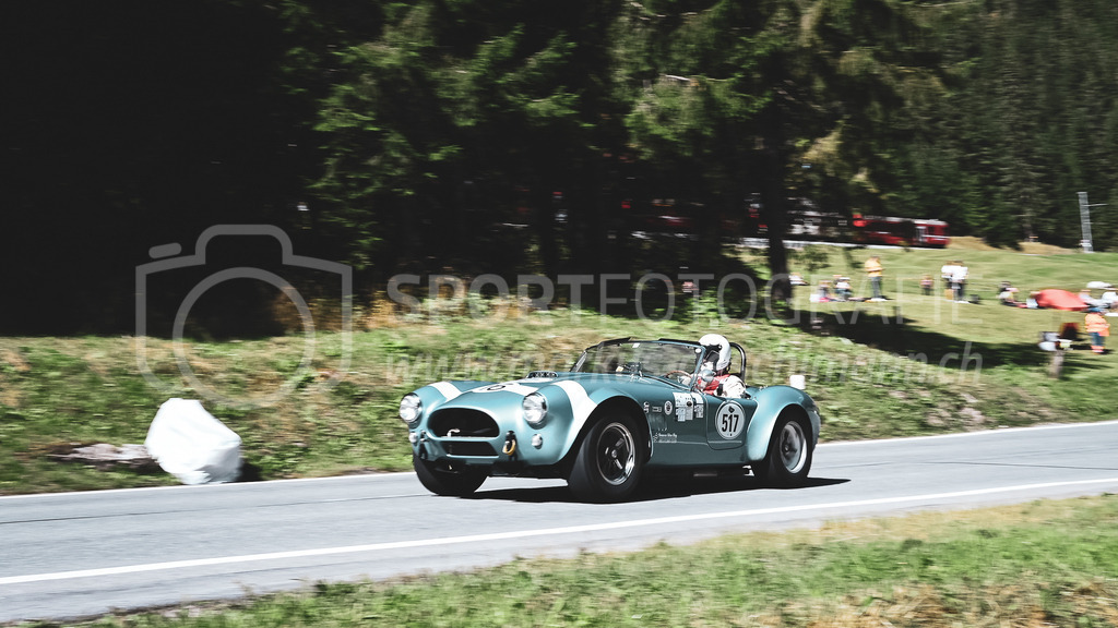 19. Arosa ClassicCar 2023 - 2. September 2023 | 19. Arosa ClassicCar 2023
Arosa, Schweiz
Lüthi Ernst aus Rhäzüns mit der Startnummer 517 in einem AC / Shelby Cobra 289 FIA, Jahrgang 1965, in der Klasse Competition.
@arosaclassiccar, @arosa.official, #arosaclassiccar, #arosa, #76curves, #classiccar
Bild: Sportfotografie Markus Aeschimann | www.markus-aeschimann.ch - Realisiert mit Pictrs.com