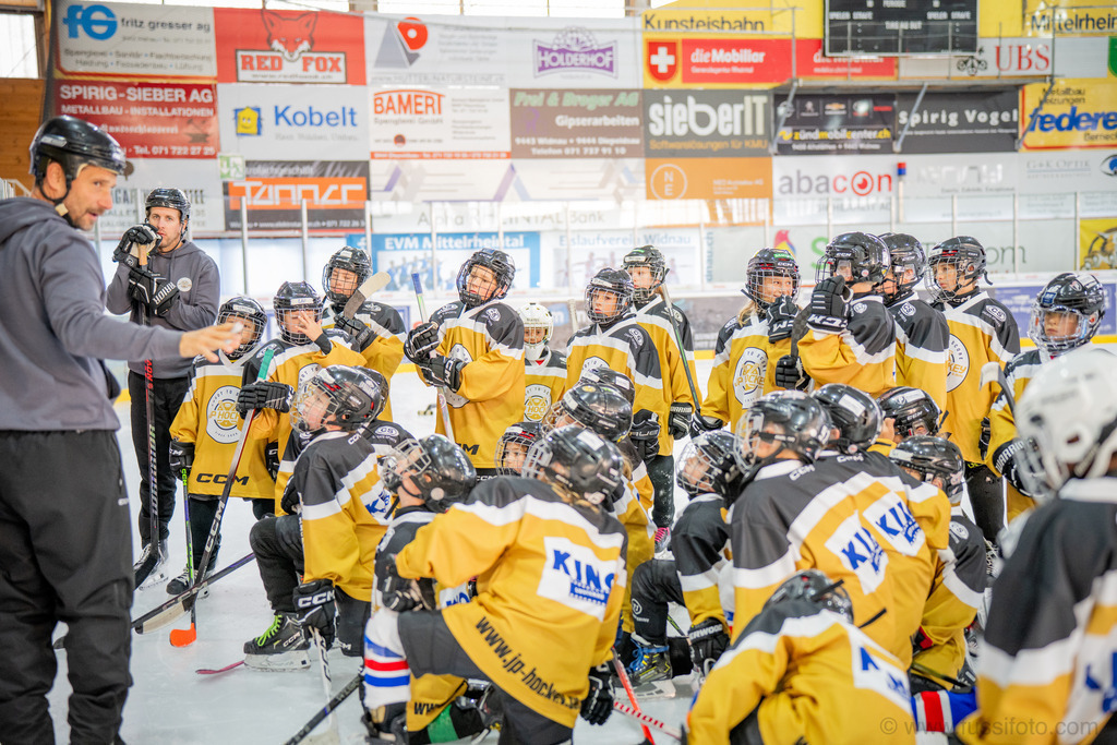 2025-09JP Hockey-Camp-Widnau-1297 | "Fussifoto.com – Ihr Ansprechpartner für hochwertige Fotografie! Entdecken Sie kreative Bilder und professionelle Dienstleistungen. Kontaktieren Sie uns für Ihre Projekte!"