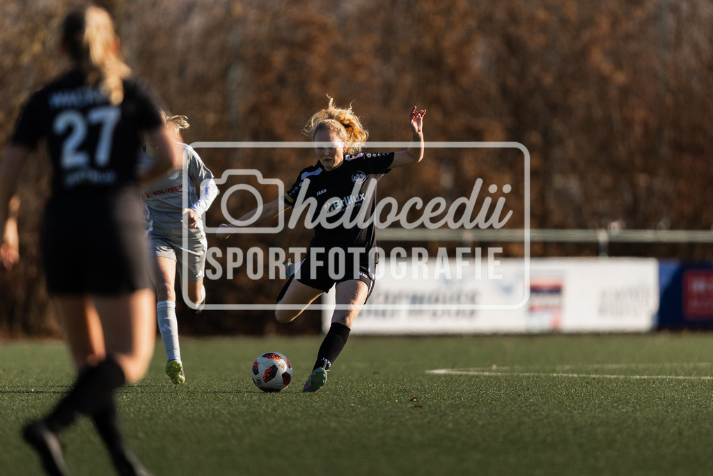 Fußball I Frauen I Saison 2025-2026 I Testspiel I DjK Wacker Mecklenbeck - BW Hollage I 08.02.2026-099 | realhellocedii - Realisiert mit Pictrs.com