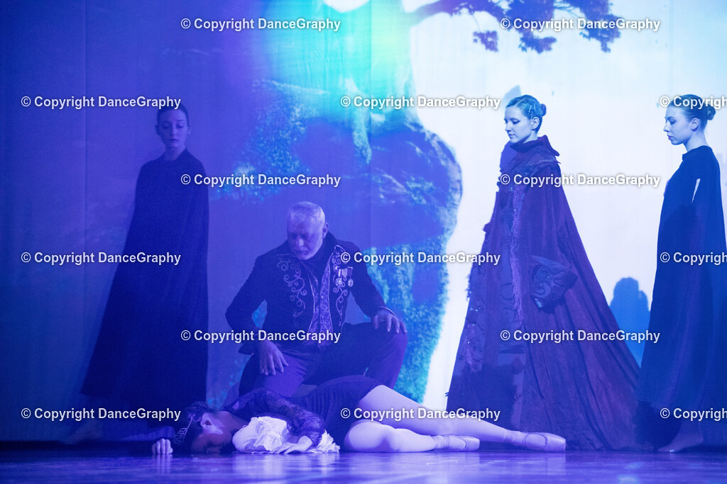 GPHY2540 | DanceGraphy - Realisiert mit Pictrs.com