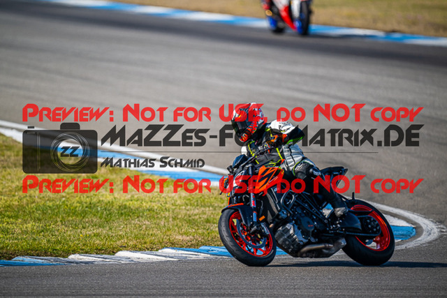 MaZZes_FotoMatrix_230410_3630 | GELB