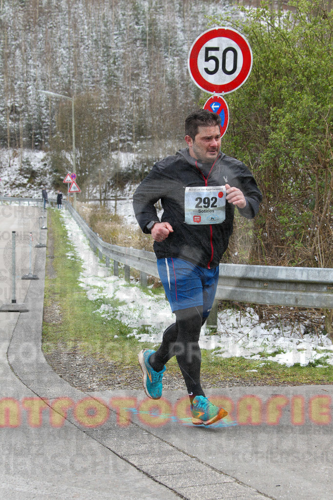 220402_1558_EV4_1234 | Sportfotografie im Rhein-Sieg Kreis, Köln, Bonn, NRW, Rheinland Pfalz, Hessen, etc. Unser Tätigkeitsfeld umfasst den Laufsport vom Volkslauf über den Marathon, Duathlon, Triathon bis zum Ultralauf wie Kölnpfad Ultra oder Schindertrail.
