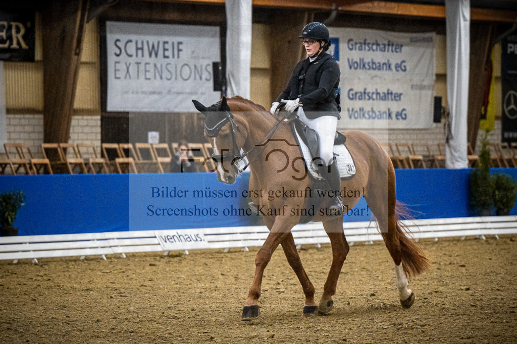 DOS_0420 | Entdecke hochwertige Reitturnierfotos von Foto Oger. Professionell, emotional und authentisch – jetzt Lieblingsmomente im Shop bestellen.Deutschlandweite Turnierfotografie. - Realisiert mit Pictrs.com