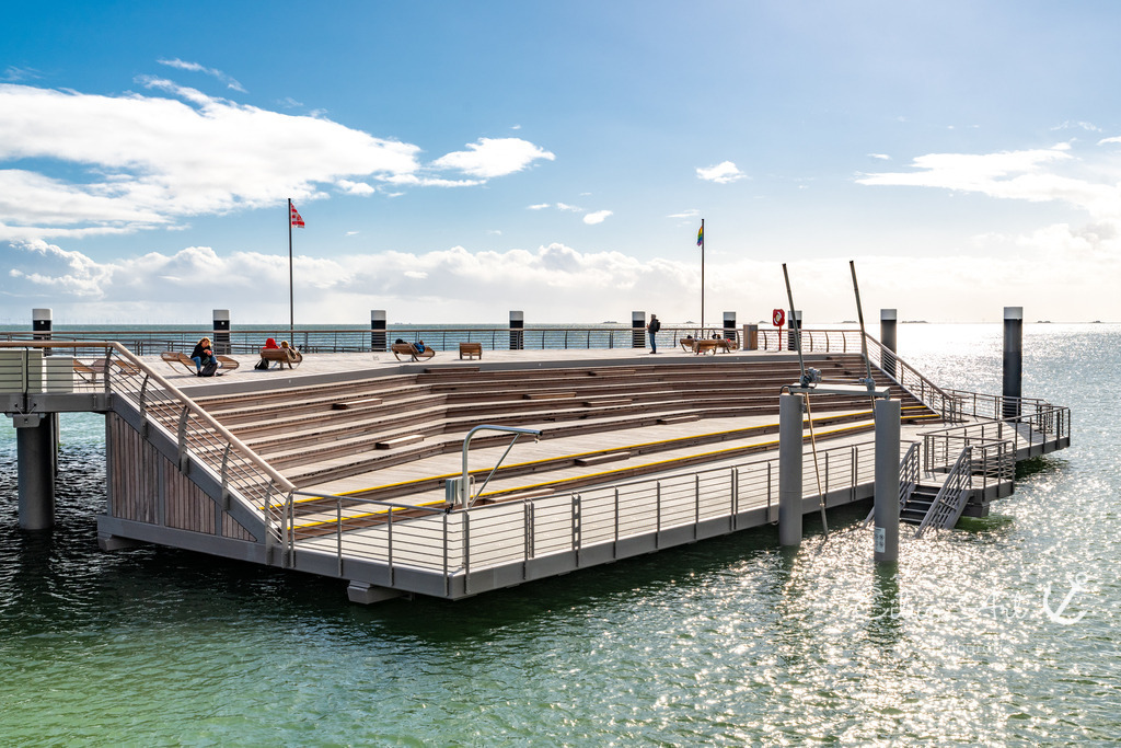 20240928-EAF_1148 | Eilun-Art-Fotografie Levke Martens, ihre Fotografin für Immobilien- und Landschaftsfotografie auf Föhr, Föhrer Motive als Poster, Leinwand, hinter Acrylglas oder stelle dir deinen eigenen Monatskalender zusammen, mit nur einem Klick