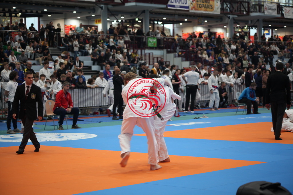 IMG_1234 | Fotos vom Adler Cup - Pictures from Adler Cup

Hier findet Ihr alle Eindrücke und großen Momente der Adler Cup Wochenenden. Here you will find all impressions and great moments of the Adler Cup weekends. - Realisiert mit Pictrs.com