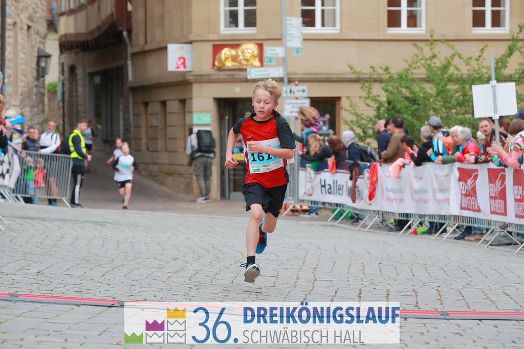 Stadtwerke Schüler und Jugendlauf 1,7km | 3koenigslauf 2022 Stadtwerke Schüler und Jugenlauf 1,7km - Realisiert mit Pictrs.com