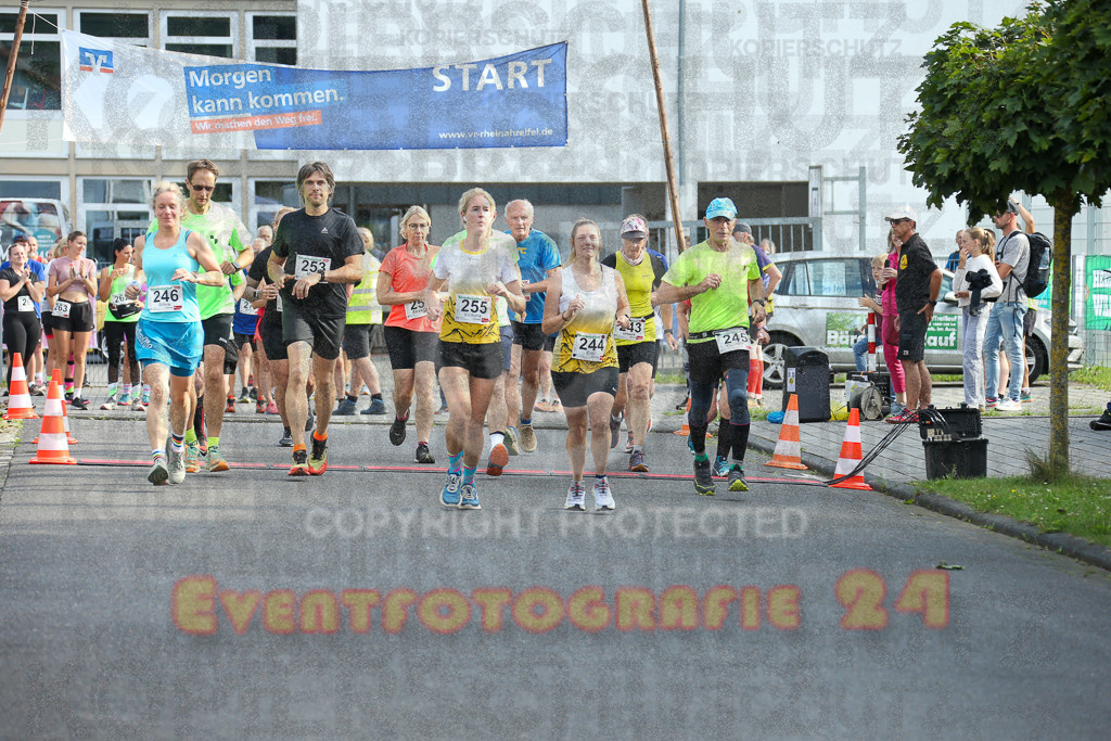 250801_1812_EX1_6478 | Sportfotografie im Rhein-Sieg Kreis, Köln, Bonn, NRW, Rheinland Pfalz, Hessen, etc. Unser Tätigkeitsfeld umfasst den Laufsport vom Volkslauf über den Marathon, Duathlon, Triathon bis zum Ultralauf wie Kölnpfad Ultra oder Schindertrail.