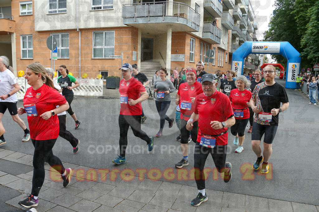 240614_1803_EX1_3963 | Sportfotografie im Rhein-Sieg Kreis, Köln, Bonn, NRW, Rheinland Pfalz, Hessen, etc. Unser Tätigkeitsfeld umfasst den Laufsport vom Volkslauf über den Marathon, Duathlon, Triathon bis zum Ultralauf wie Kölnpfad Ultra oder Schindertrail.