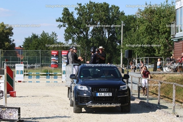 OHT 2022 Röhlingen (9) | Fotografie, Tiere, Hunde, Katzen, Pferde, Sportfotografie, Fotosession, Tierfotografie, Turnierfotografie, Fotografin, Fotograf - Realisiert mit Pictrs.com