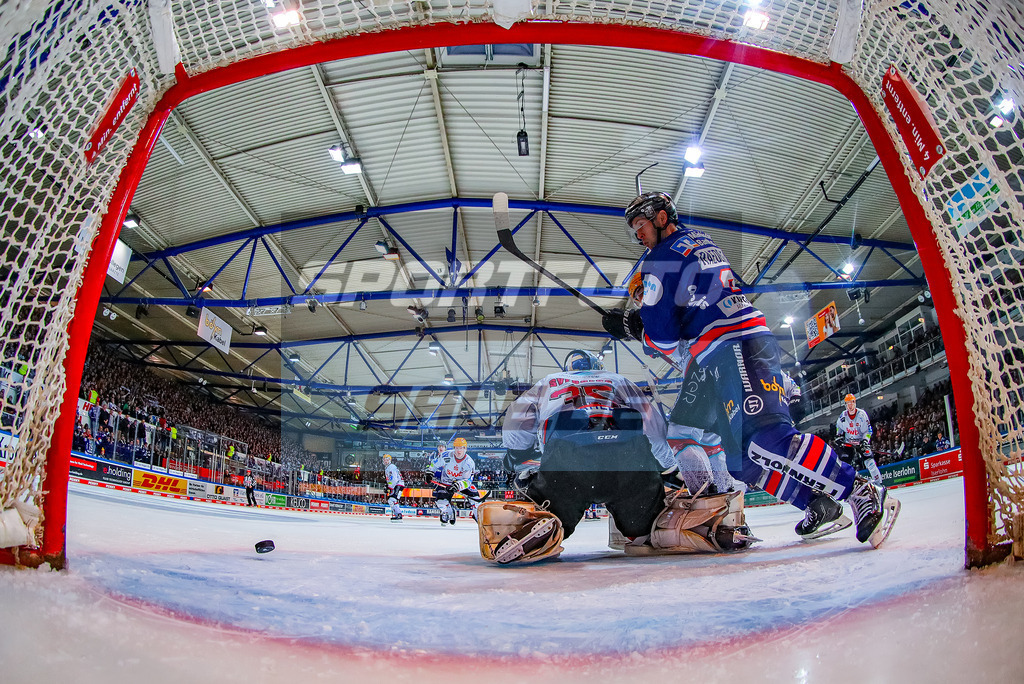 Iserlohn Roosters - Fischtown Pinguins Bremerhaven | 
DEL: Iserlohn Roosters - Fischtown Pinguins Bremerhaven - Realisiert mit Pictrs.com