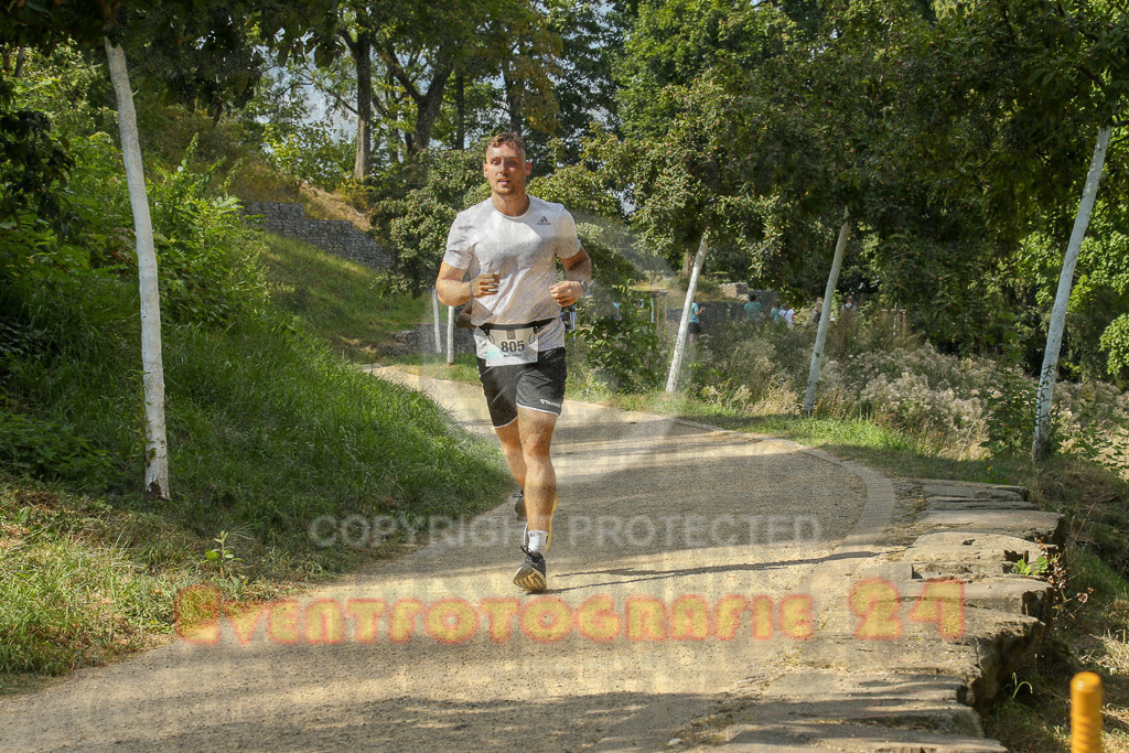 250824_1505_EX1_8471 | Sportfotografie im Rhein-Sieg Kreis, Köln, Bonn, NRW, Rheinland Pfalz, Hessen, etc. Unser Tätigkeitsfeld umfasst den Laufsport vom Volkslauf über den Marathon, Duathlon, Triathon bis zum Ultralauf wie Kölnpfad Ultra oder Schindertrail.