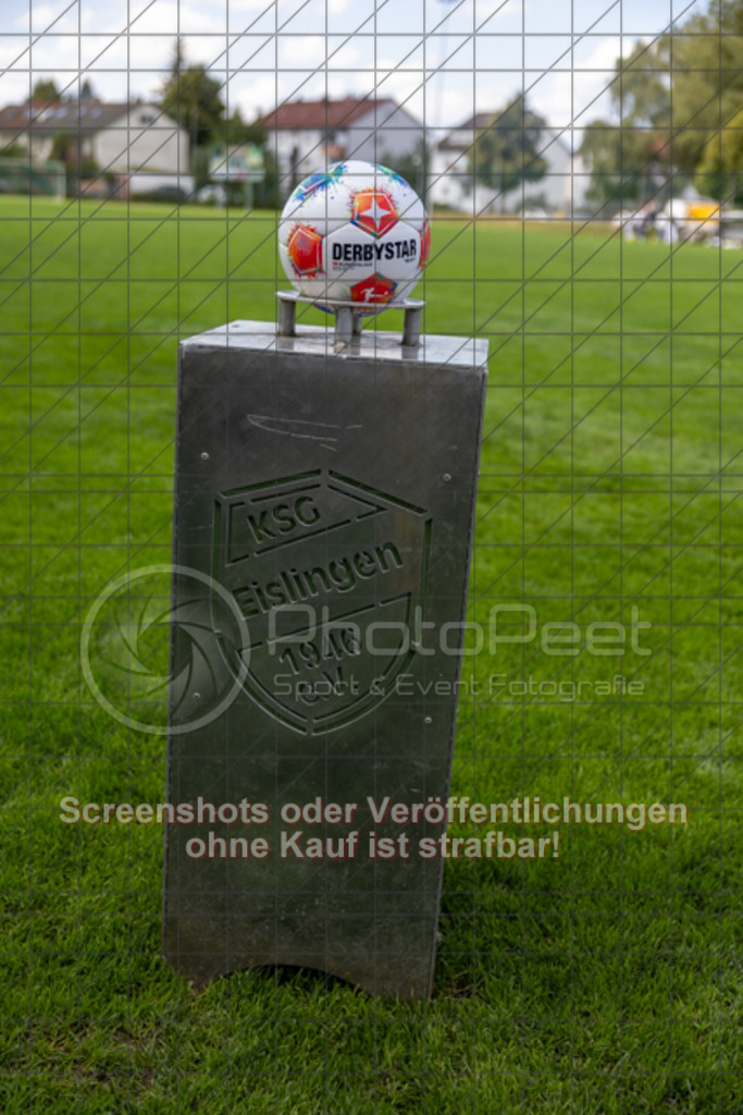 20250824_145316_0013 | #,KSG Eislingen (grün) vs. SGM Jebenhausen-Bezgenriet (orange), Fussball, Kreisliga A3 - Bezirk Neckar/Fils, 01. Spieltag, Saison 2025/2026, Rasensportplatz, Albstraße 69, 73054 Eislingen, 24.08.2025 - 15:00 Uhr,Foto: PhotoPeet-Sportfotografie/Peter Harich