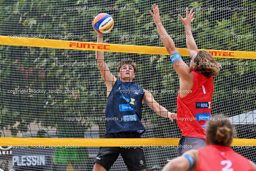 Kärntner Landesmeisterschaft Beach Volleyball | #1 KLEMEN Michael Mario, #1 FRIEDL Felix, Kärntner Landesmeisterschaft Beach Volleyball, Kärntner Landesmeisterschaft Beach Volleyball am 18.08.2024 in Villach (Rathausplatz Villach), Austria, (Photo by Bernd Stefan)