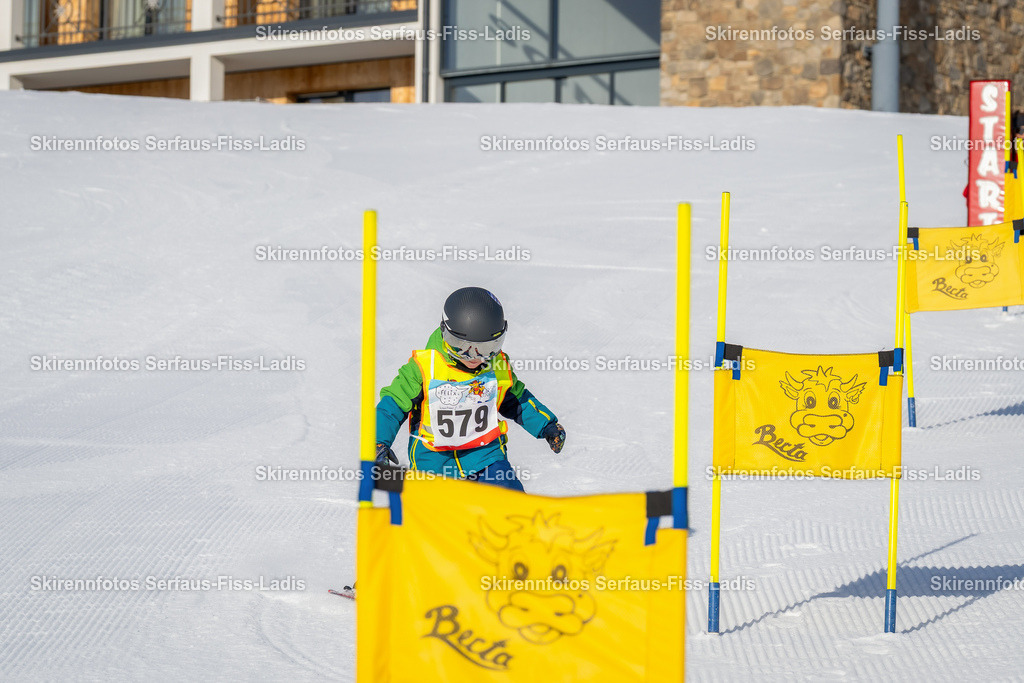 SRF_12.12.2025 0182 | SRF_12.12.2025 0182 - Realisiert mit Pictrs.com