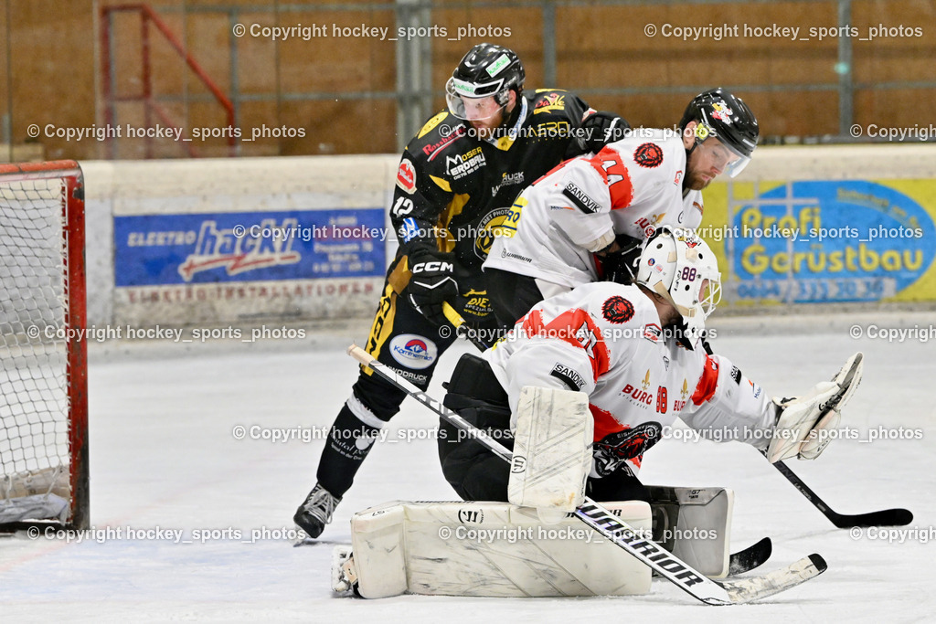 EC MET PHOTOVOLTAIK HORNETS SPITTAL vs. EV ZELTWEG MURTAL LIONS | #88 Mocher Paul EV ZELTWEG MURTAL LIONS, #12 Glavic Gasper EC Hornets Spittal, #44 Selan Maks EV ZELTWEG MURTAL LIONS, EC MET PHOTOVOLTAIK HORNETS SPITTAL vs. EV ZELTWEG MURTAL LIONS, EC MET PHOTOVOLTAIK HORNETS SPITTAL vs. EV ZELTWEG MURTAL LIONS am 08.02.2026 in Spittal an der Drau (Eissportzentrum Spittal), Austria, (Photo by Bernd Stefan)
