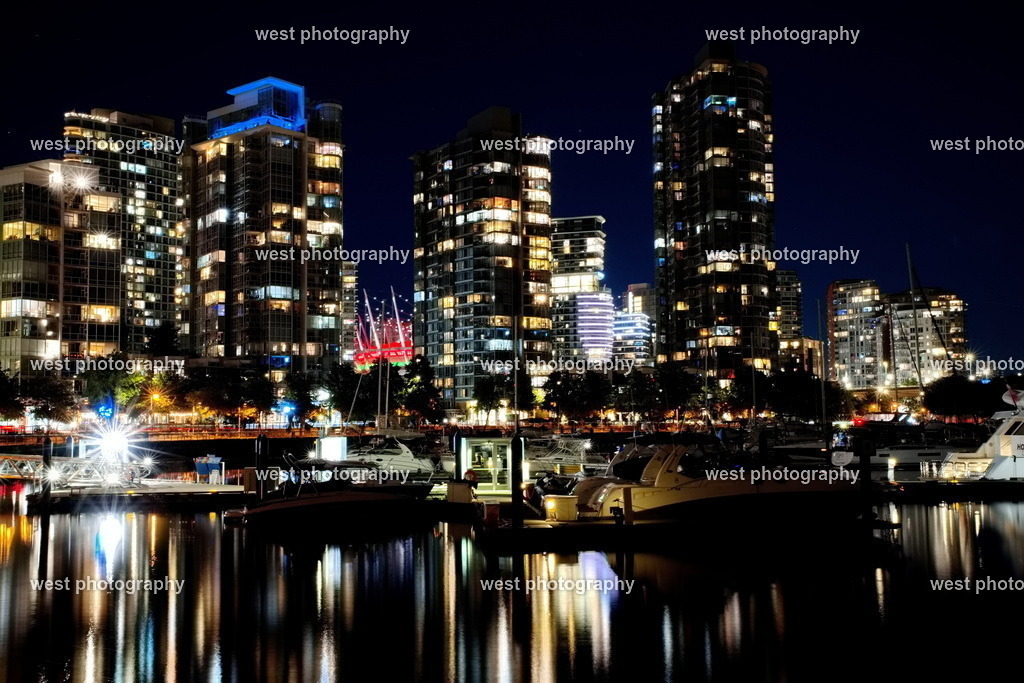 Vancouver by Night 2 - CAN 2023 | west photography - Realisiert mit Pictrs.com