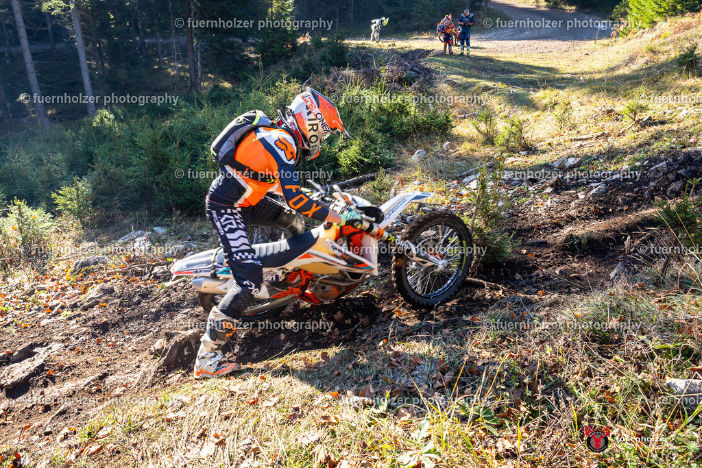 fuernholzer_241026-C1-249 | Fotografische Impressionen von der Red Stag Enduro Extreme by fuernholzer-photography.com. Endurosport in Österreich fotografisch festgehalten von fuernholzer. Auftragsfotografie für Private, Gewerbefotos und Industriefotografie. Eventfotografie, Sportfotografie und Motorsportfotografie. Anbieter von Fotoworkshops, Fototraining, fotografischen Vorträgen und Fotoseminaren.