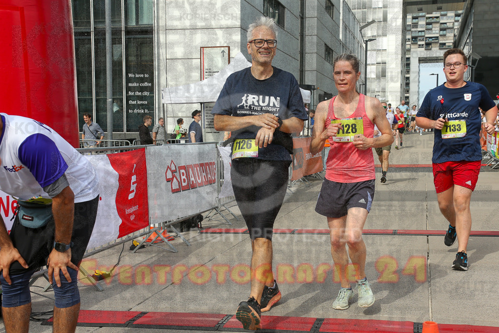 250920_1332_EX1_5302 | Sportfotografie im Rhein-Sieg Kreis, Köln, Bonn, NRW, Rheinland Pfalz, Hessen, etc. Unser Tätigkeitsfeld umfasst den Laufsport vom Volkslauf über den Marathon, Duathlon, Triathon bis zum Ultralauf wie Kölnpfad Ultra oder Schindertrail.