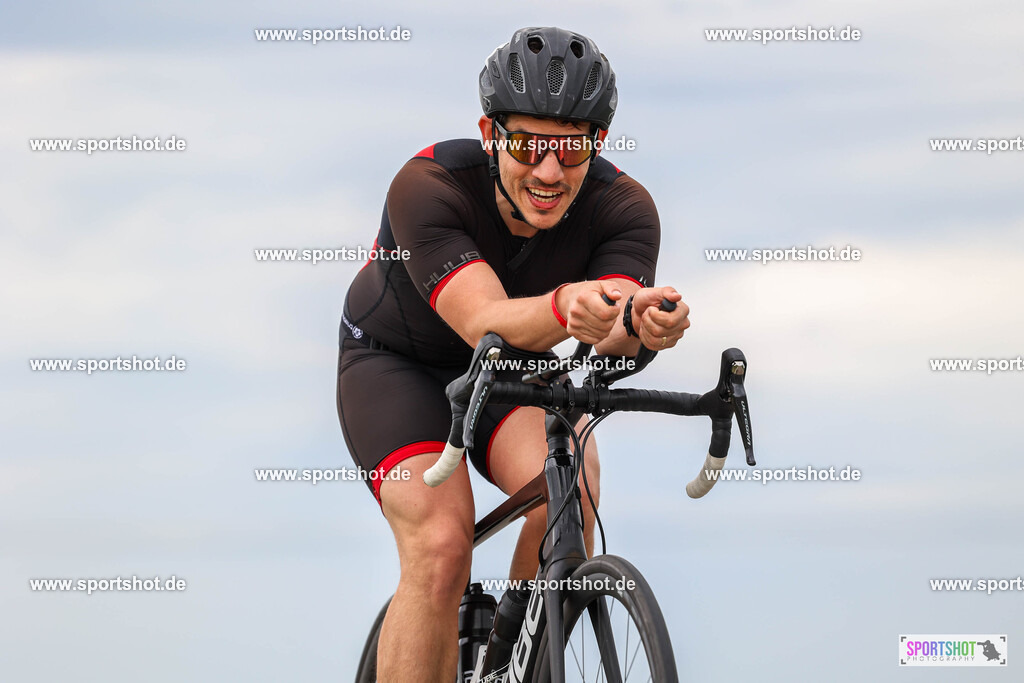 BR8A6016 | Stadttriathlon Erding 2025. #yourpictrs #sportshot_your_pictrs @Sportshotphotography #stadttriathlonerding Copyright: www.sportshot.de