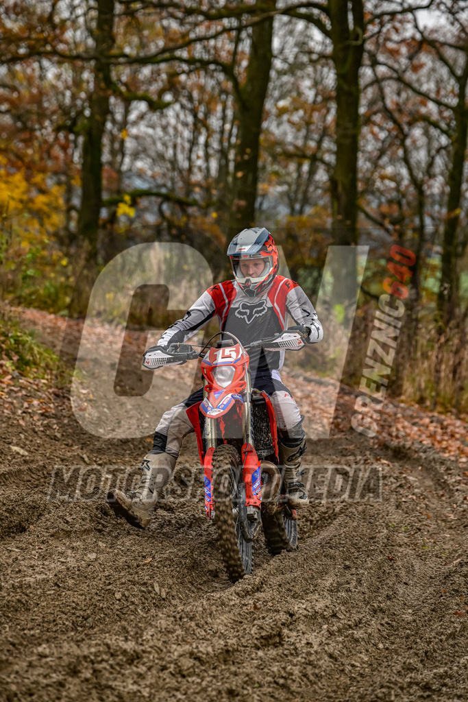 NZ8_5785 | grenznic640