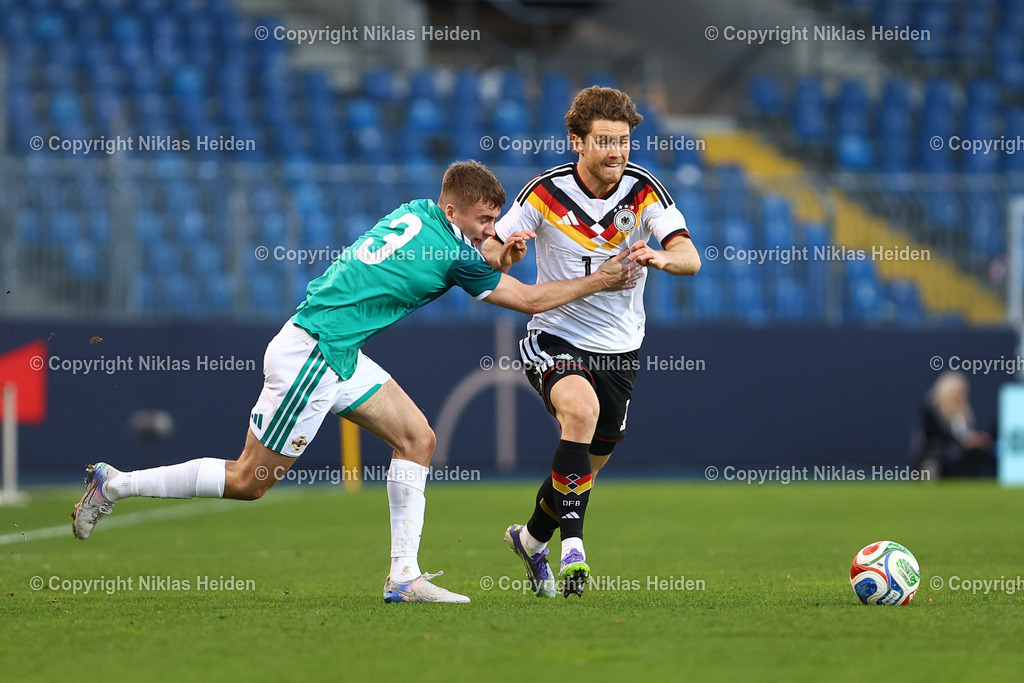 NH_DeutschlandU21_NordirlandU21_U21EMQualifikation_27032026 | #14 Linus Gechter (Deutschland U21), #3 Jonathan Russell (Nordirland U21)Fußball I Junioren I U21-EM-Qualifikation I Saison 2025-2026 I 8. Spieltag I Deutschland U21 - Nordirland U21 I 27.03.2026 I Eintracht-Stadion