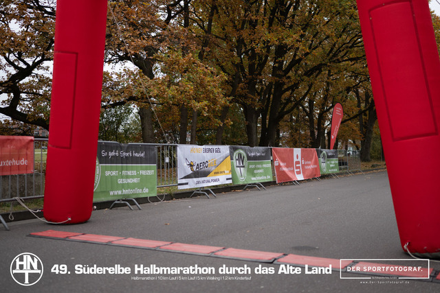 Süderelbe Halbmarathon 2025 I 09.11.2025 I Fotograf_DerSportfotograf.I 00002 | Der Sportfotograf. - Realisiert mit Pictrs.com