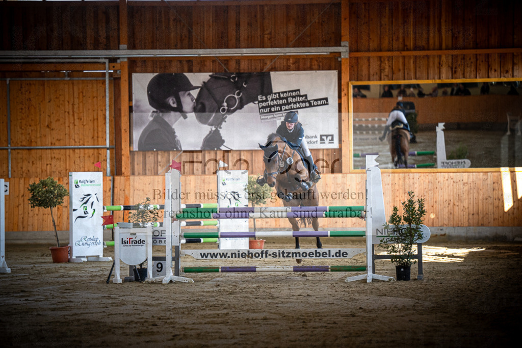 DOS_0253 | Entdecke hochwertige Reitturnierfotos von Foto Oger. Professionell, emotional und authentisch – jetzt Lieblingsmomente im Shop bestellen.Deutschlandweite Turnierfotografie. - Realisiert mit Pictrs.com