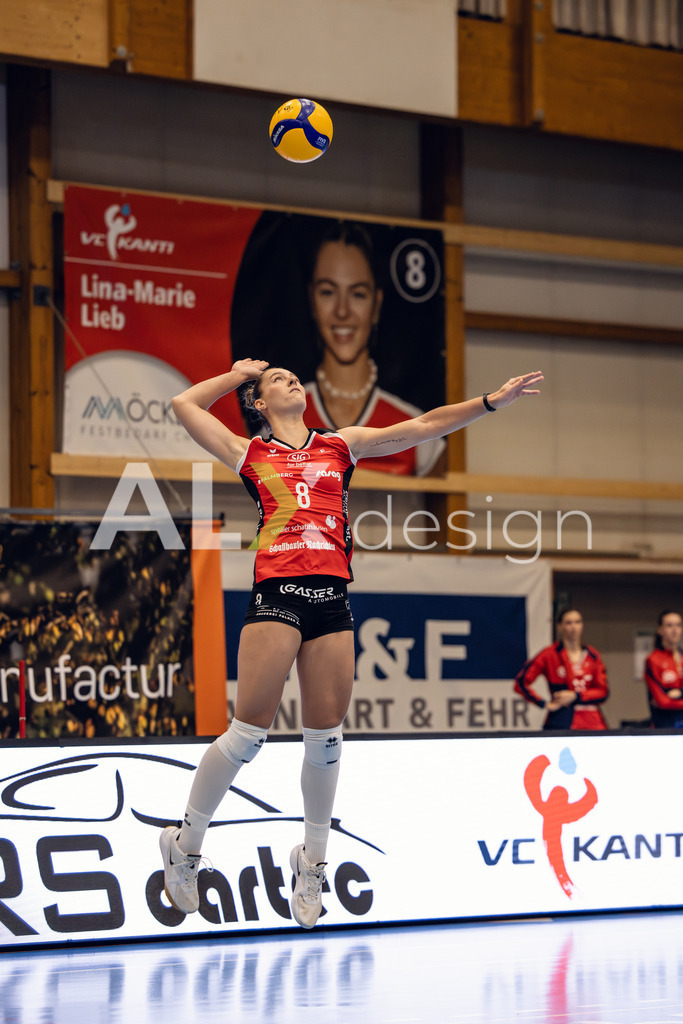 Volleyball I Frauen I Saison 2025-2026 I Volleyball NLA | Women I Round 14 I VC Kanti Schaffhausen - NLZ Volleyball Academy Zürich I 16.01.2026 | VC Kanti Schaffhausen - 8 Lina-Marie Lieb (DE) – Aussen - Realisiert mit Pictrs.com