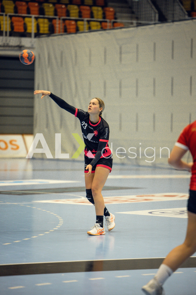 Handball I Frauen I Saison 2025-2026 I Frauen 2. Liga I 8. Spieltag I SG Schaffhausen - SG Red Dragons Uster I 23.11.2025 | Hochwertige Sportfotos kaufen & lizenzieren für Medien, Vereine, Agenturen & Sportler:innen. Entdecke professionelle Sportfotografie im Bildshop von Alexander Franzen. - Realisiert mit Pictrs.com