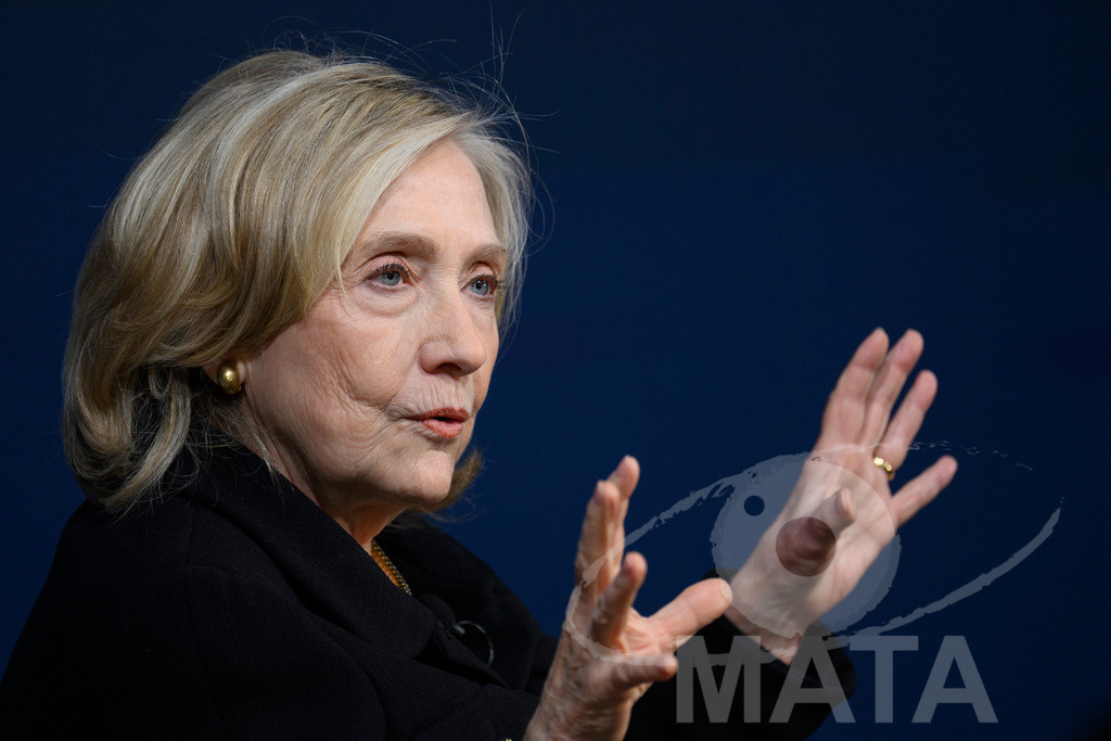 _DWA3859 | Die US-Politikerin Hillary Clinton auf der Veranstaltung Bridging Scholarship and Statecraft im Rahmen der Münchner Sicherheitskonferenz 2026. München, 13.02.2026 Bayern Deutschland  - Realisiert mit Pictrs.com