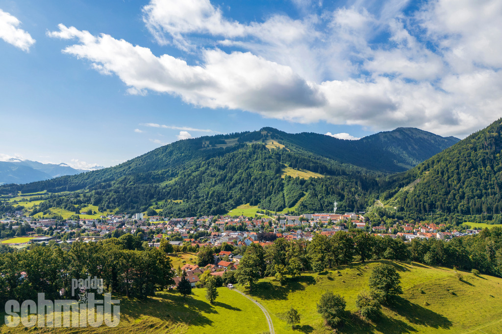 PS-Immenstadt-2026-01 | Entdecke die größte Bildgalerie der Region mit Fotografien aus dem Allgäu, der Bodenseeregion, Oberschwaben, dem Donautal und der Schwäbischen Alb. Landschaften, Luftaufnahmen und Reisefotografie als Wandbild und Fotokunst. - Realisiert mit Pictrs.com