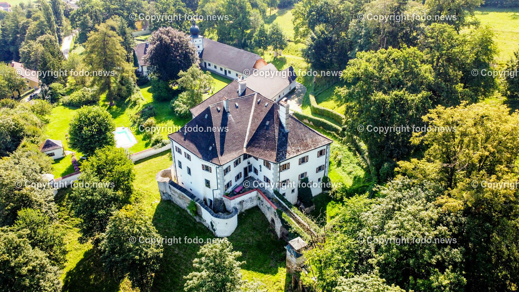 Schloss Schluesslberg_ Spiegelfeld_ 14.08.2023-49 | 14.08.2023, Schluesselberg, AUT, Schloss Schluesselberg, Spiegelfeld, im Bild Schloss Schluesslberg, Drohne