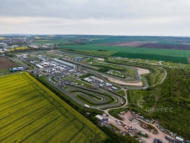 DTM125_042416565201271JS_JS | DTM, 1. + 2. Rennen Oschersleben 2025 - Foto: Gruppe C Photography - Realisiert mit Pictrs.com