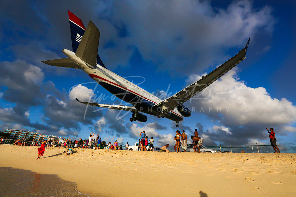 IT7A9014 | Buy high-quality aviation and travel photography prints by professional photographer Timo Breidenstein. Authentic images, professionally printed, worldwide shipping. - Realisiert mit Pictrs.com