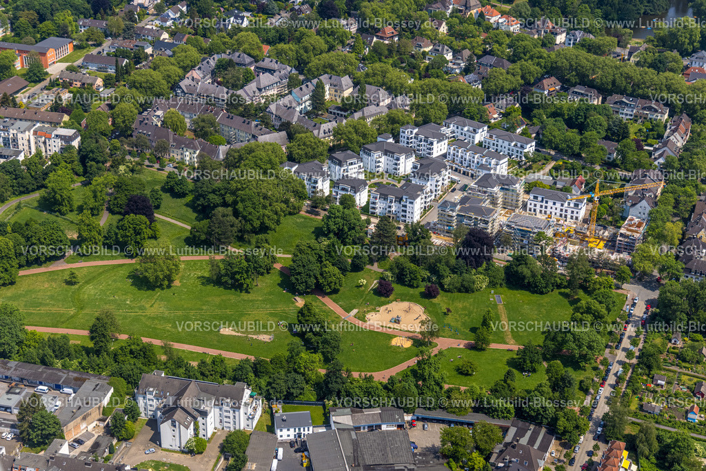 Bochum220503344 | Luftbild, Baustelle und Neubaugebiet Dichterviertel Bochum an der Wielandstraße Ecke Freiligrathstraße und Schmechtingwiesen im Stadtteil Grumme, Bochum, Ruhrgebiet, Nordrhein-Westfalen, Deutschland
