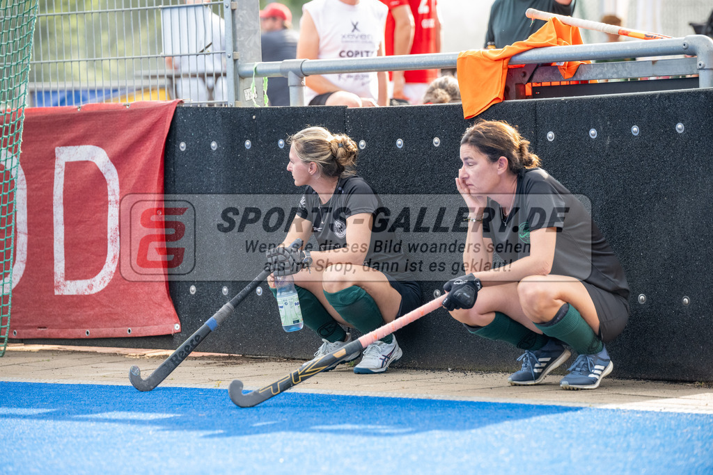 SFE_20240817_0176 | Krefeld, Deutschland, 17.08.2024:  European Cup for Recreational Hockey Players im KTHC Stadion Rot-Weiss Köln Tennis and Hockey Club am 17.08.2024 in Krefeld, Deutschland. (Foto von Stephan Fehrmann)Krefeld, Germany, 17.08.2024: European Cup for Recreational Hockey Players in KTHC Stadion Rot-Weiss Köln Tennis and Hockey Club at 17.08.2024 in Krefeld, Deutschland. (Foto from Stephan Fehrmann)