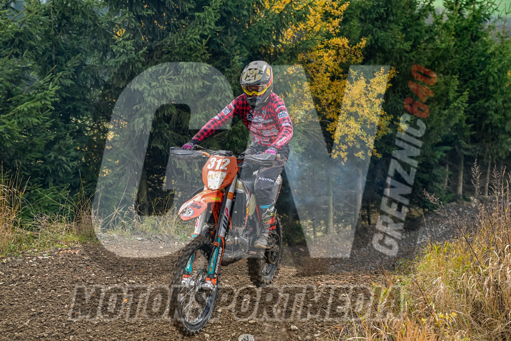 NZ8_6199 | grenznic640