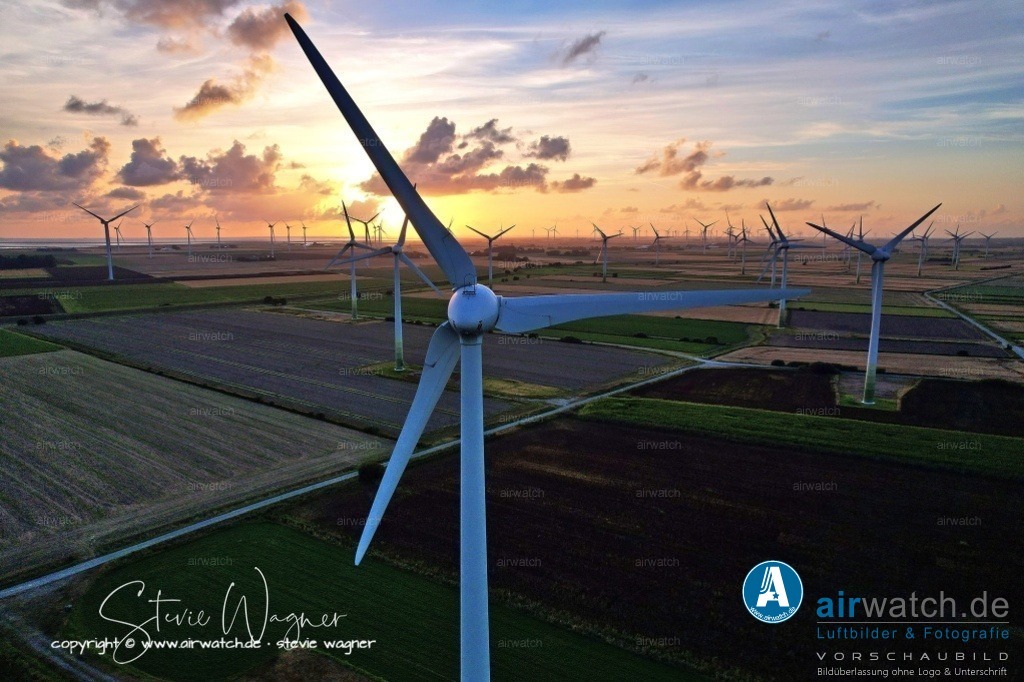 Windpark Breklumer-Koog | Luftbild, Windenergieanlagen, Enercon, Windpark Breklumer Koog