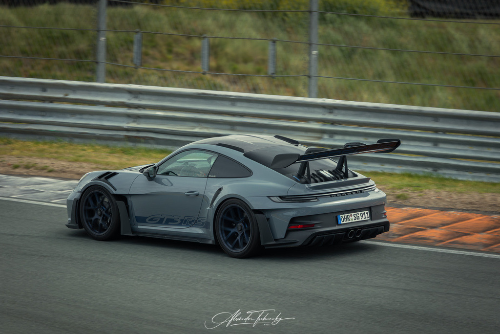 R6AT1377 _Alexander Tschuncky | Entdecken Sie die faszinierende Welt von Alexander Tschuncky Arts: Kreative Fotografie, atemberaubende Automobilkunst und hochwertiger Bilderdruck. Lassen Sie sich inspirieren! - Realisiert mit Pictrs.com